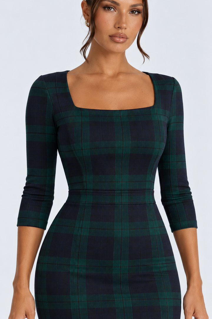 Jerry | Check Knit Maxi Dress with Belted Waist