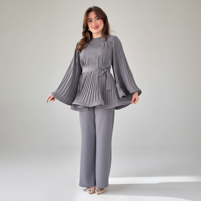 Women's Pleated Two-Piece Set with Wide-Leg Trousers